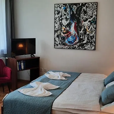 Vincent Hotel